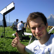 Der Kopf Ihrer Kunden ist der größte Kinosaal der Welt. »Wir produzieren die Filme dafür. Von der Idee bis zum fertigen Film. Erfahren Sie mehr...