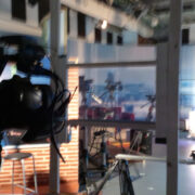 Der Kopf Ihrer Kunden ist der größte Kinosaal der Welt. »Wir produzieren die Filme dafür. Von der Idee bis zum fertigen Film. Erfahren Sie mehr...